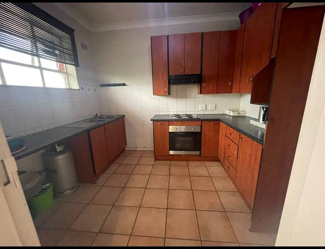 1 BEDROOM APARTMENT FOR SALE IN LAMBTON